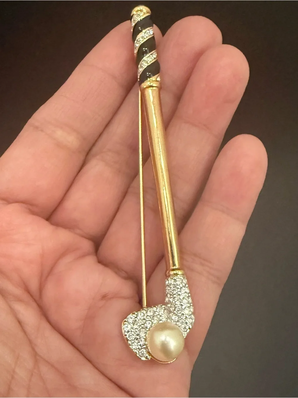 Vintage Retired SWAROVSKI Swan Signed Pave Crystal Faux Pearl Golf Club Brooch